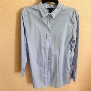 H&M | Light Blue Oversized Button Down Shirt - 10